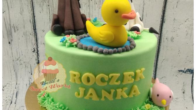 und Birthday Cake For Kids With Figurines