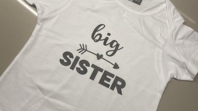 und Big Sister Tshirt